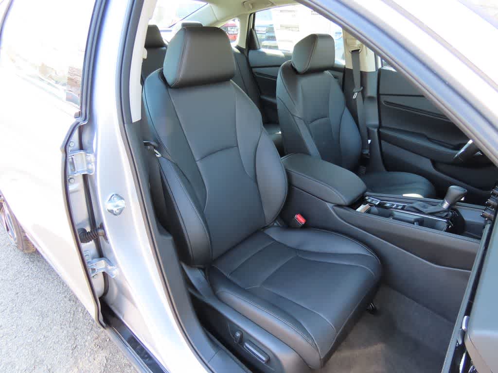 Honda Accord Hybrid Touring 2026