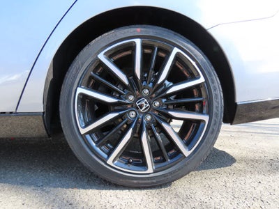 Honda Accord Hybrid Touring 2026