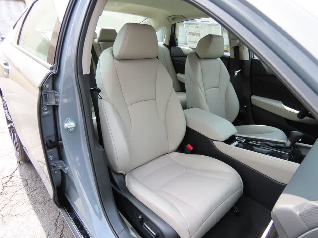 Honda Accord Hybrid Touring 2026