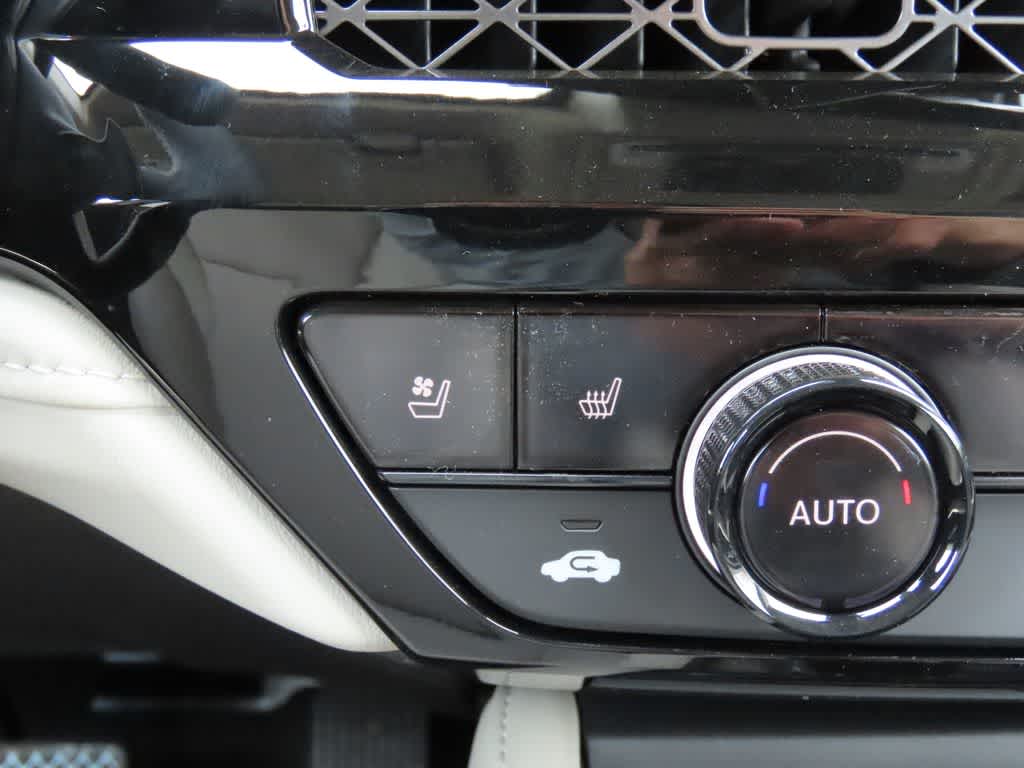 Honda Accord Hybrid Touring 2026