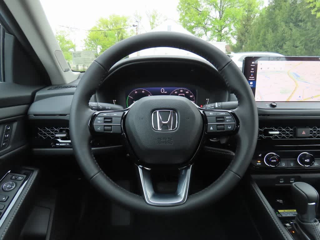 Honda Accord Hybrid Touring 2025