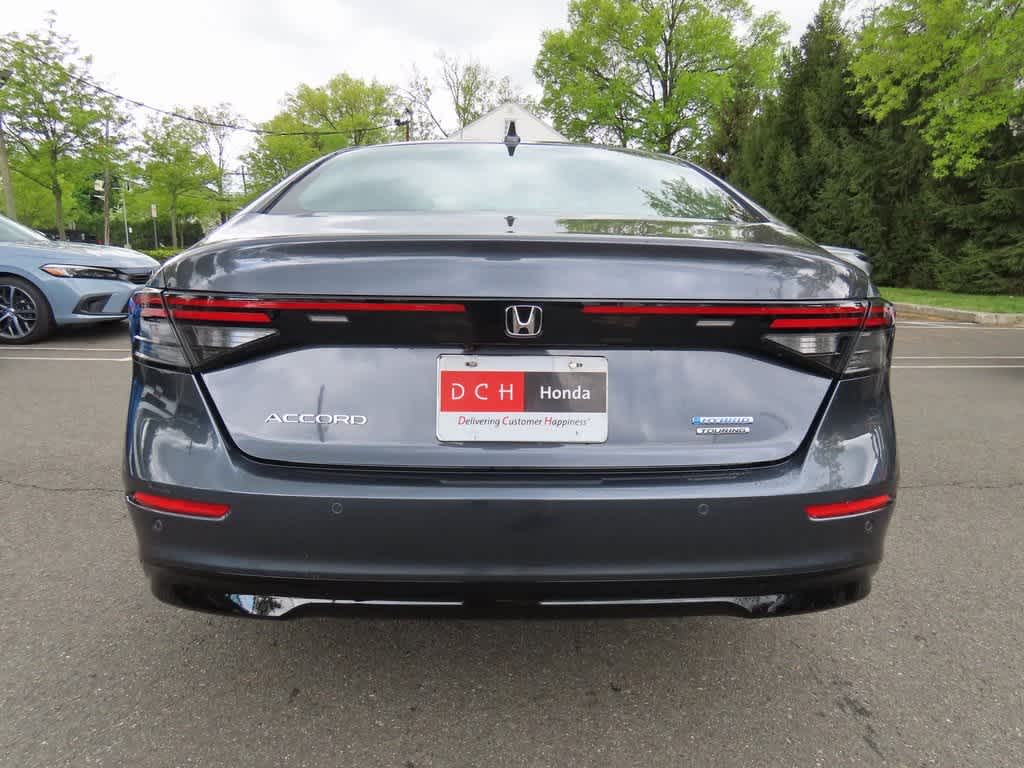 Honda Accord Hybrid Touring 2025
