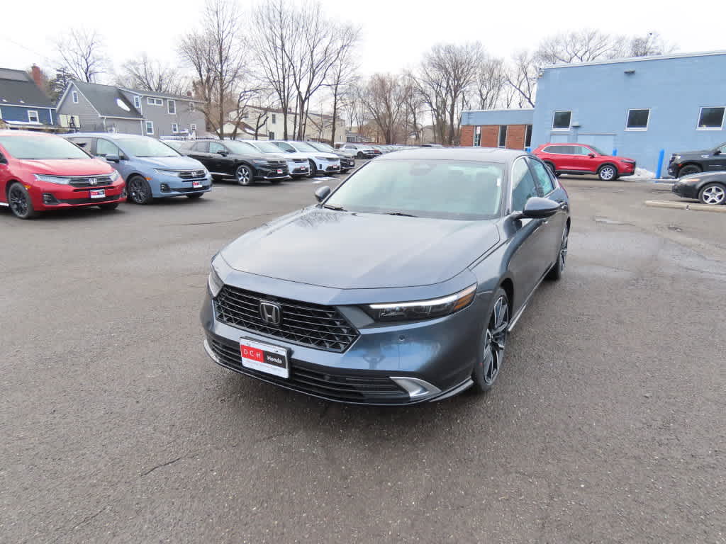 Honda Accord Hybrid Touring 2026