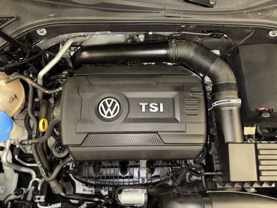 Volkswagen Passat R-Line 2017 con paquete Comfort