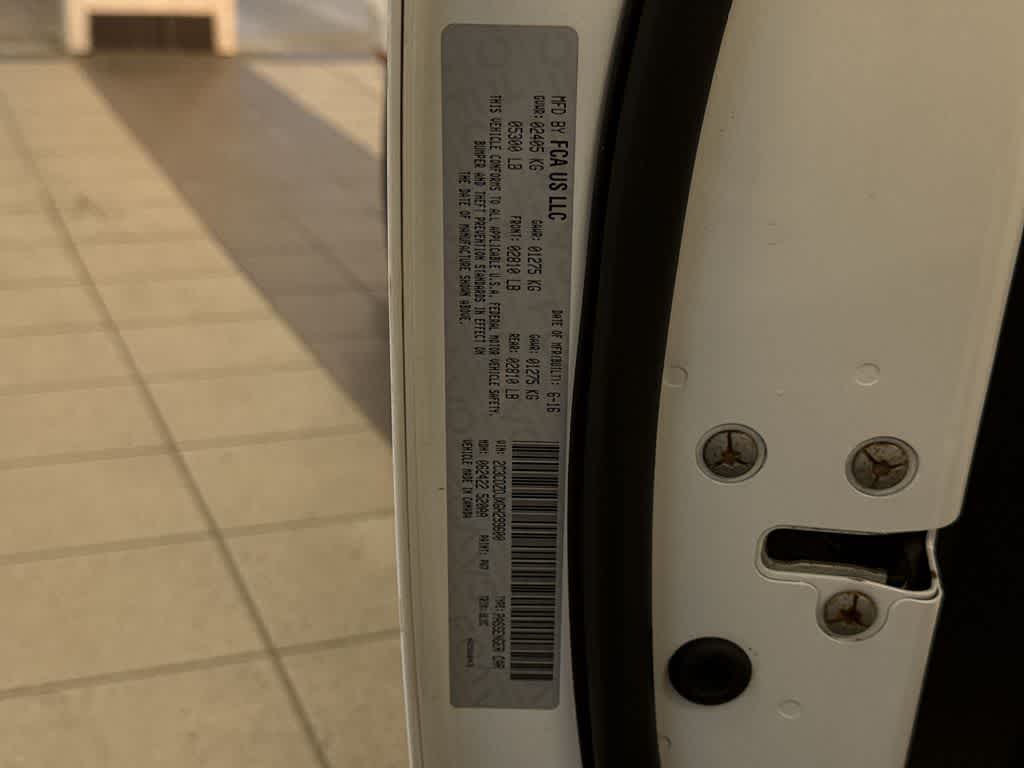 Dodge Challenger SRT 392 de 2016