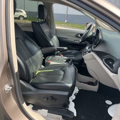 Chrysler Pacifica Touring-L Plus 2017