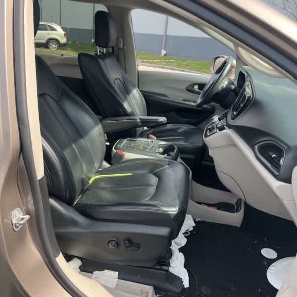 Chrysler Pacifica Touring-L Plus 2017