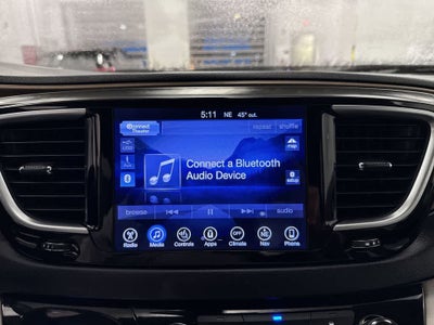 Chrysler Pacifica Touring-L Plus 2017