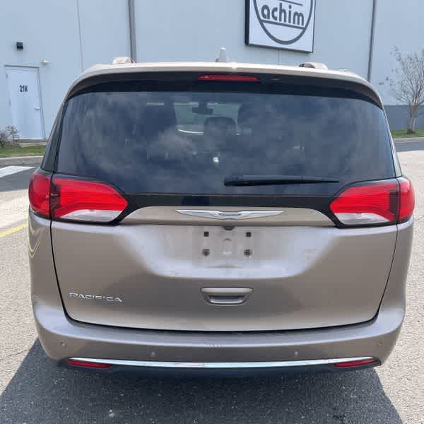 Chrysler Pacifica Touring-L Plus 2017