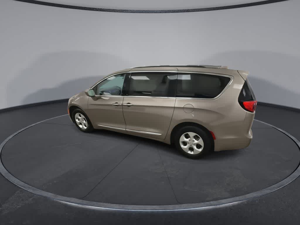 Chrysler Pacifica Touring-L Plus 2017