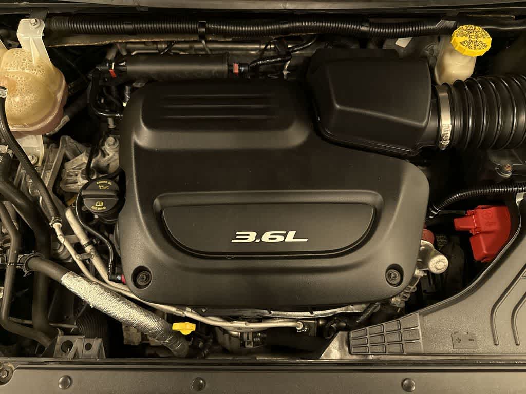 Chrysler Pacifica Limited 2017