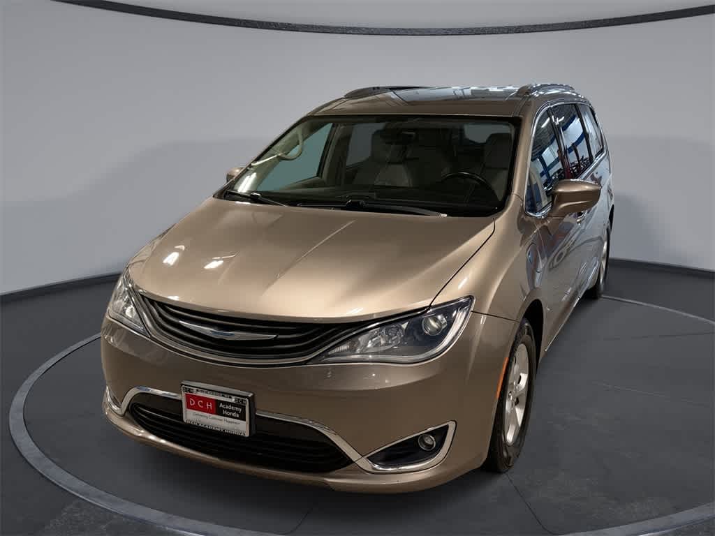 Chrysler Pacifica Hybrid Touring L 2018