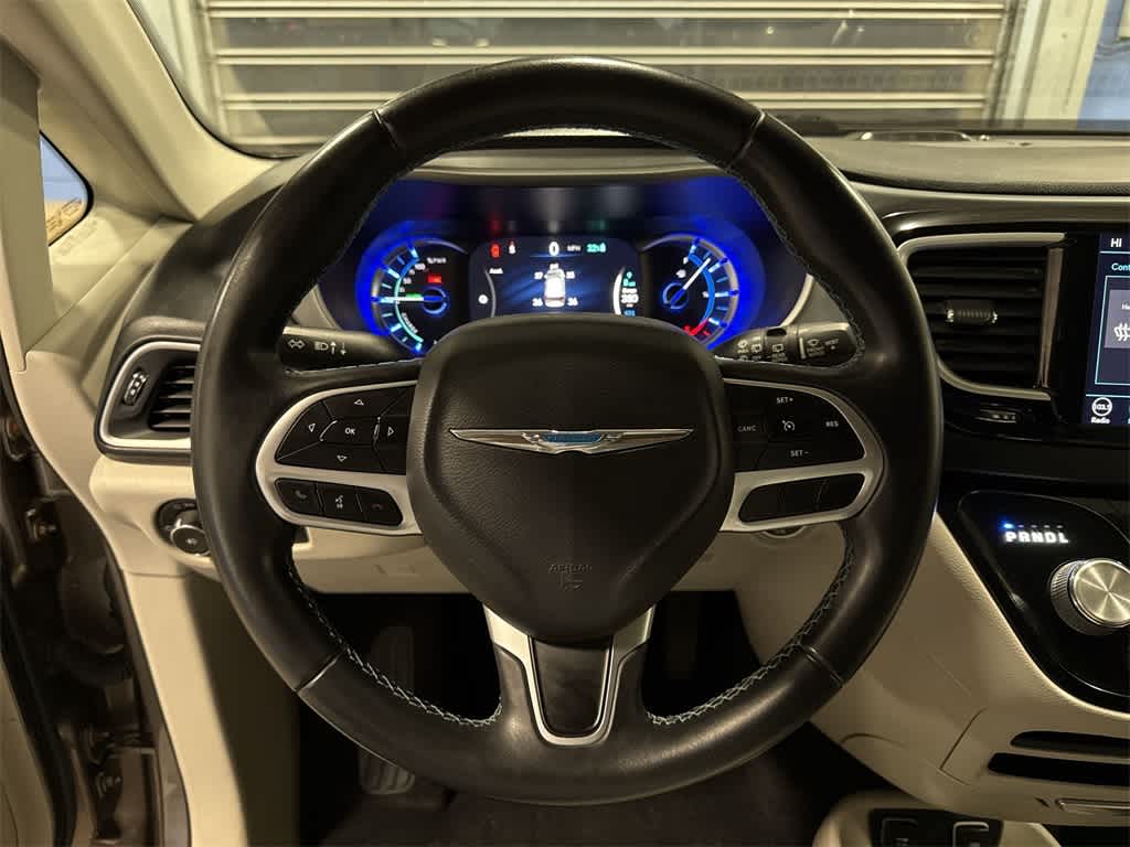 Chrysler Pacifica Hybrid Touring L 2018