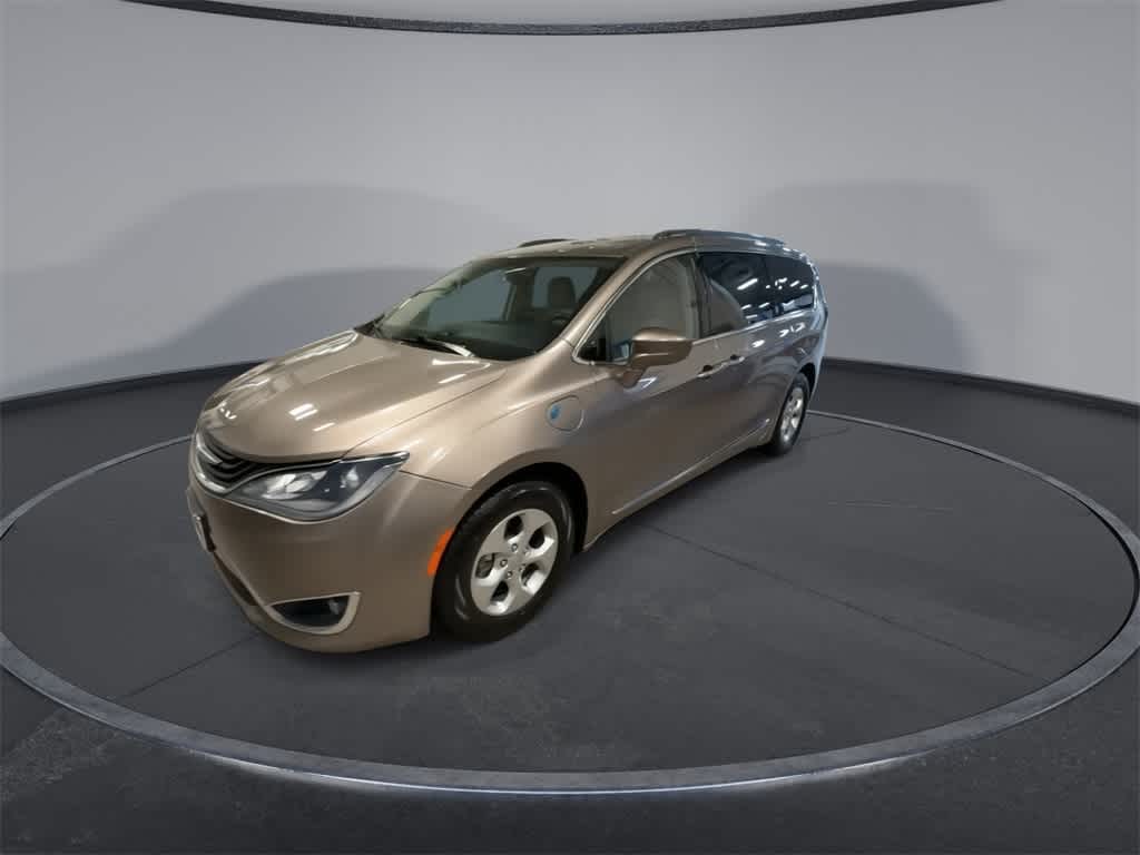 Chrysler Pacifica Hybrid Touring L 2018