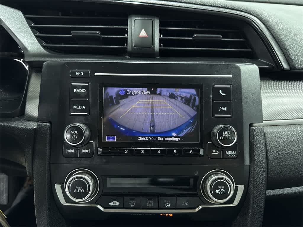 Honda Civic Sedán LX 2017