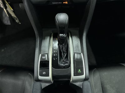 Honda Civic Sedán LX 2017