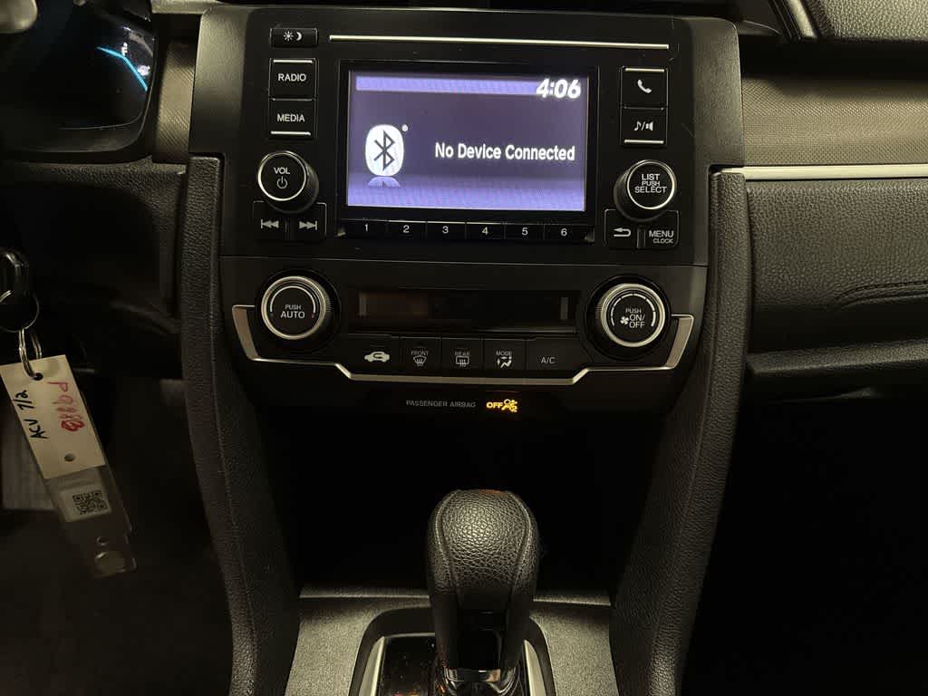 Honda Civic Sedán LX 2019