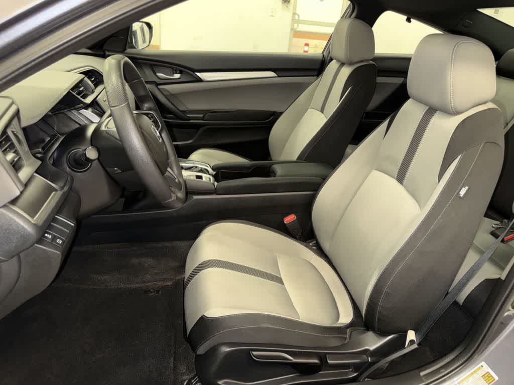 Honda Civic Coupé LX-P 2016