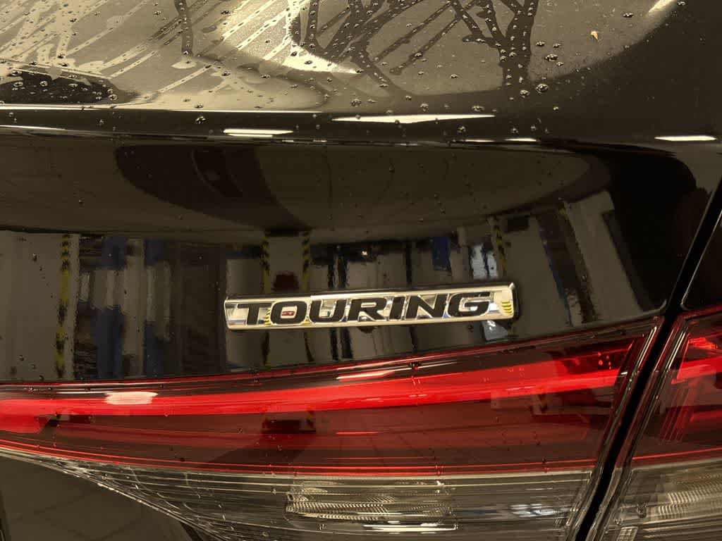 Honda Civic Touring 2024