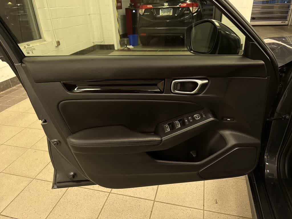 Honda Civic Touring 2024
