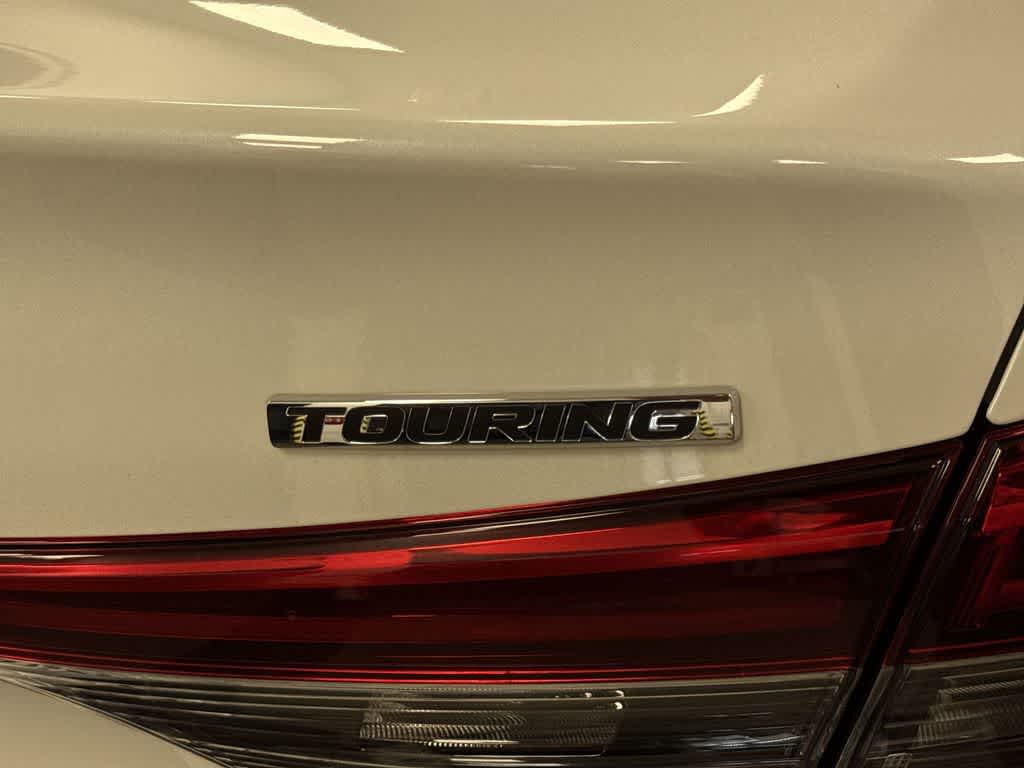 Honda Civic Touring 2023