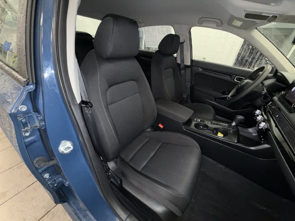 Honda Civic LX 2025