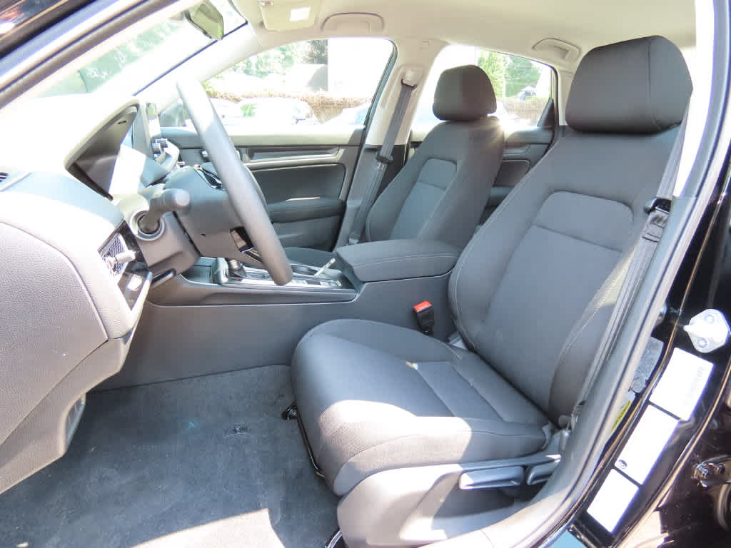 Honda Civic LX 2027