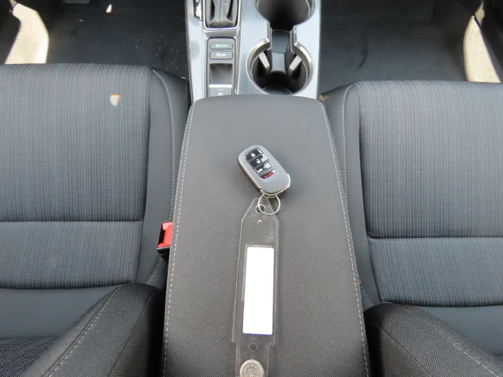 Honda Civic LX 2027