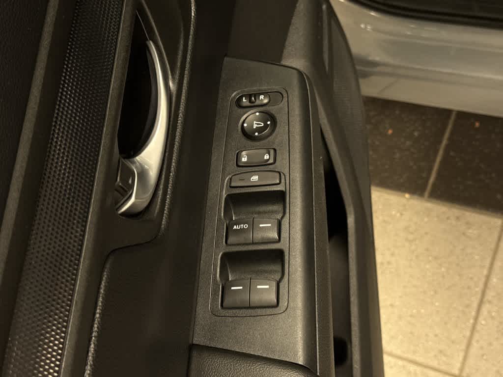 Honda CR-V LX 2024