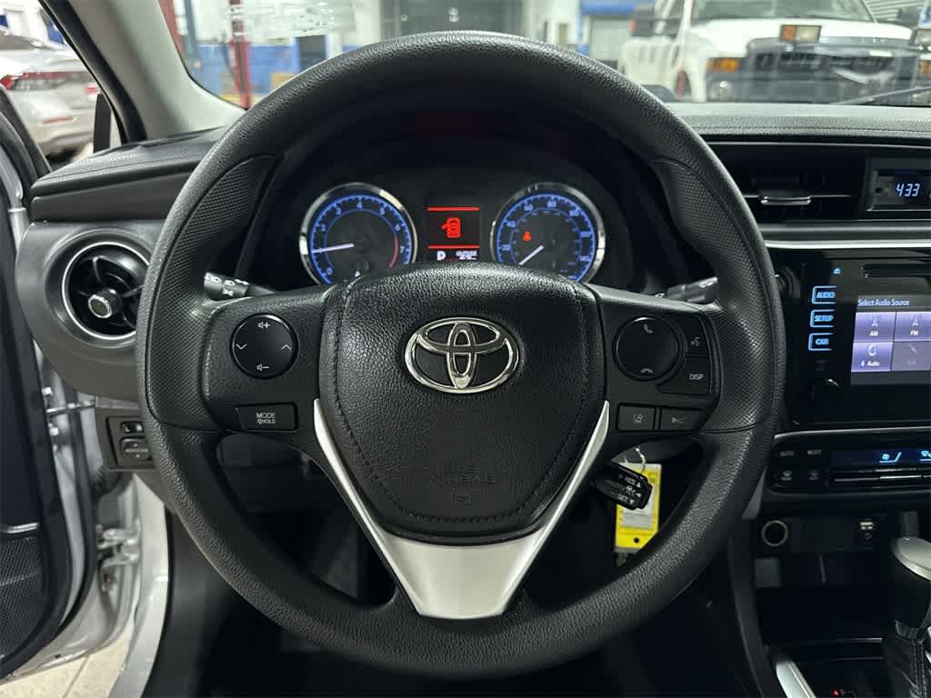 Toyota Corolla L 2019