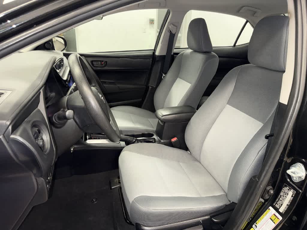 Toyota Corolla L de 2017