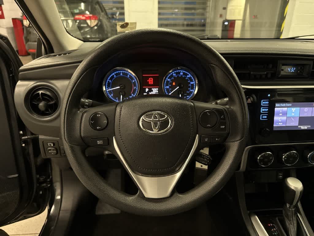 Toyota Corolla L de 2017