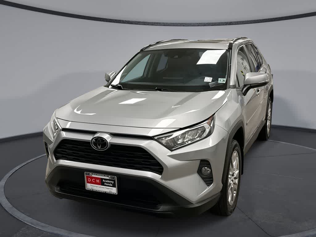 Toyota RAV4 XLE Premium 2021