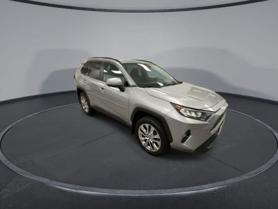 Toyota RAV4 XLE Premium 2021