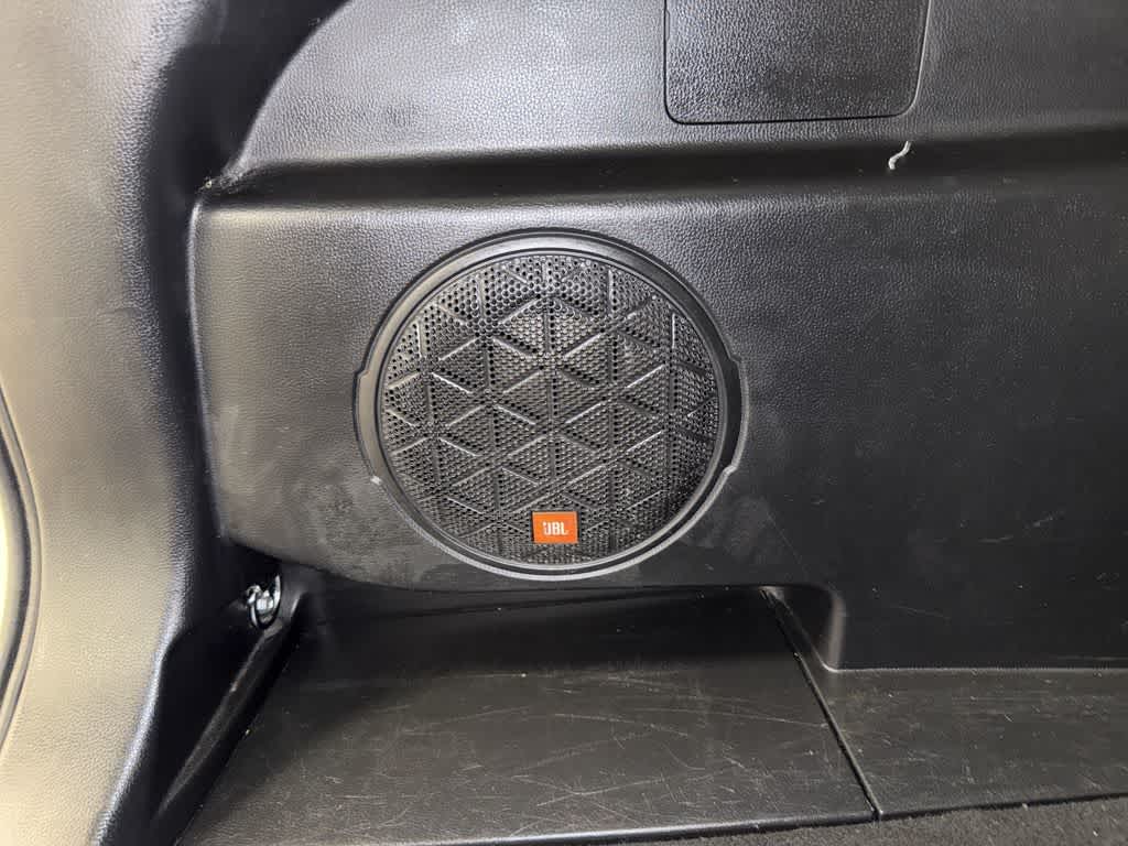 Toyota RAV4 XLE Premium 2021