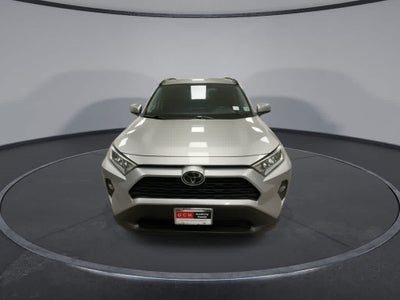 Toyota RAV4 XLE Premium 2021