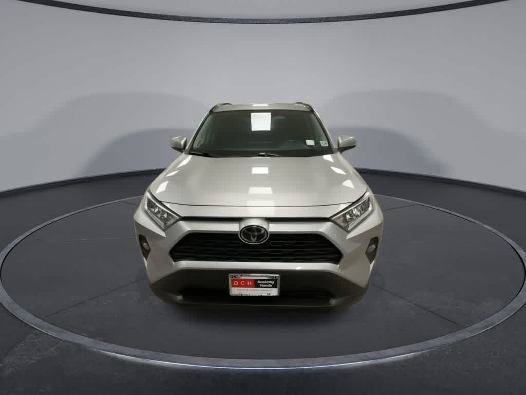 Toyota RAV4 XLE Premium 2021
