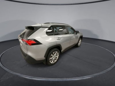 Toyota RAV4 XLE Premium 2021