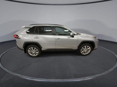 Toyota RAV4 XLE Premium 2021