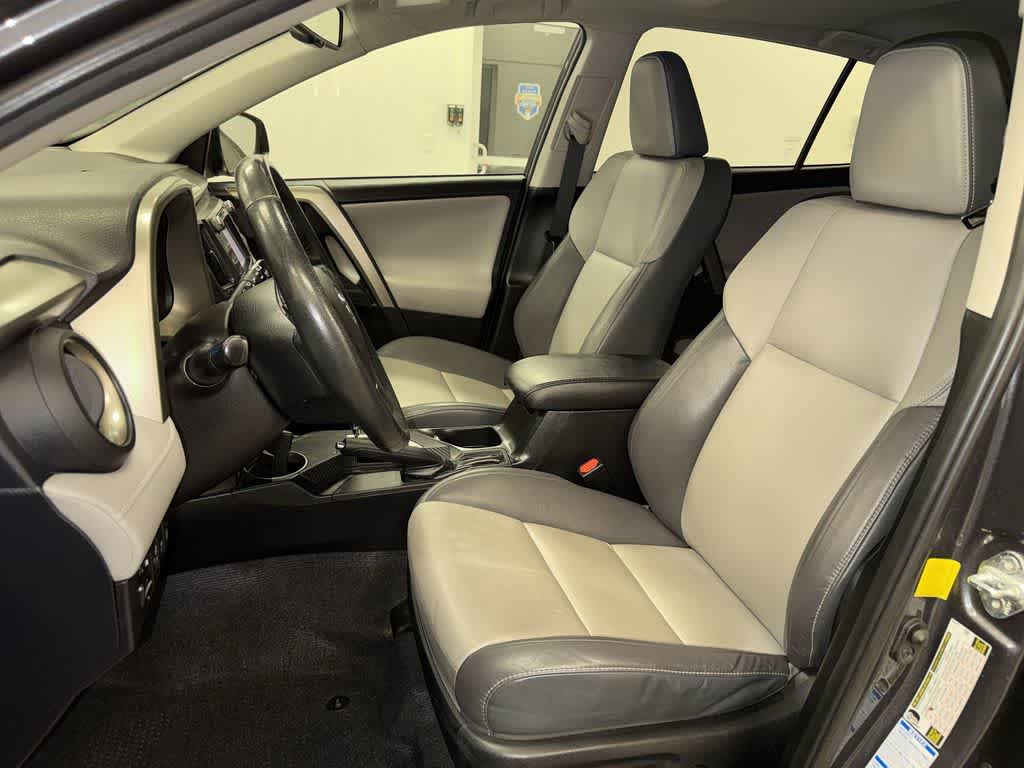 Toyota RAV4 Limited 2015