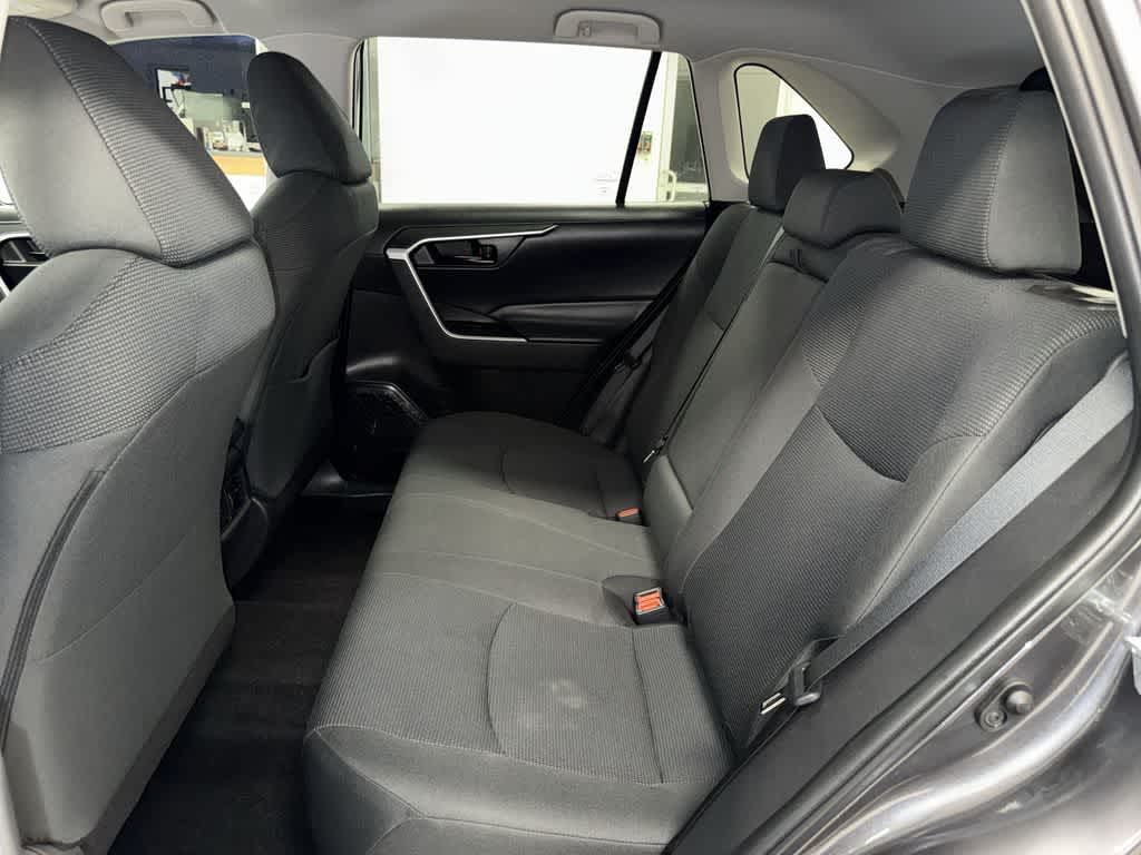 Toyota RAV4 LE 2023