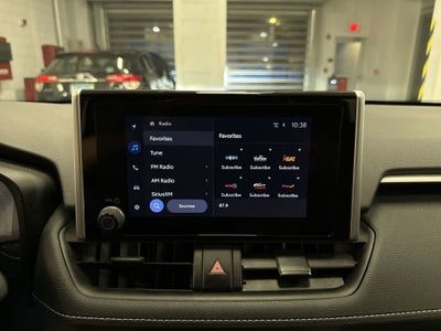 Toyota RAV4 LE 2023