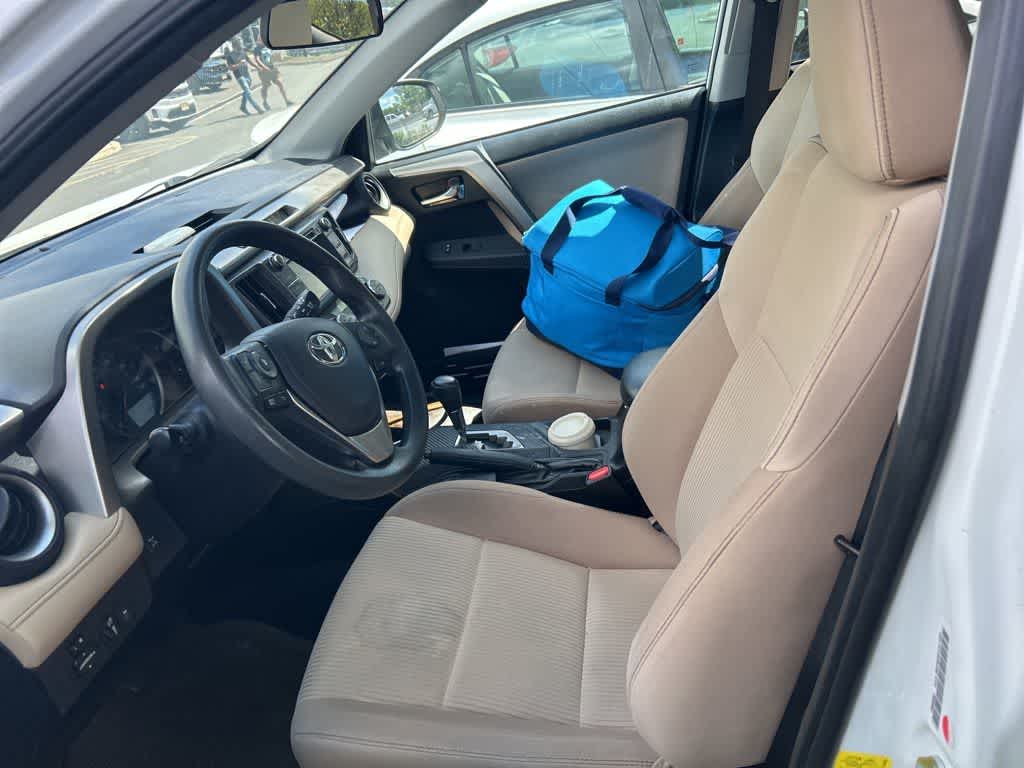 Toyota RAV4 XLE 2015