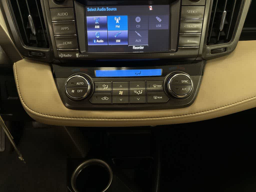 Toyota RAV4 XLE 2015