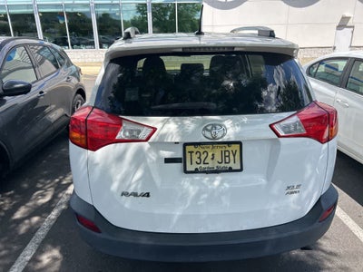 Toyota RAV4 XLE 2015