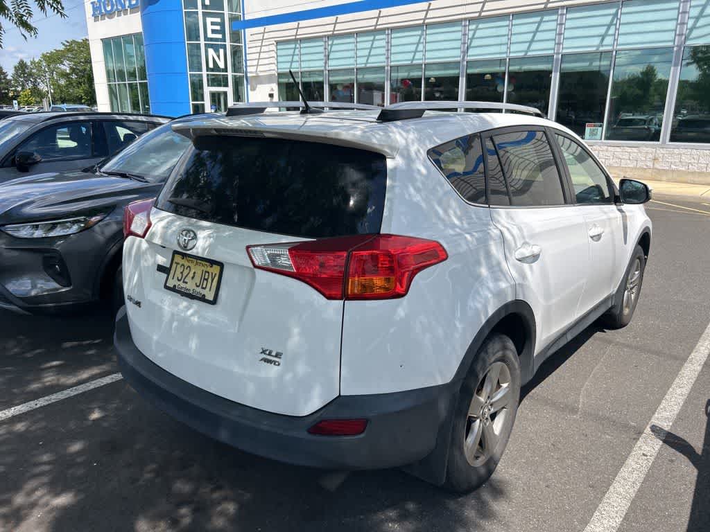 Toyota RAV4 XLE 2015
