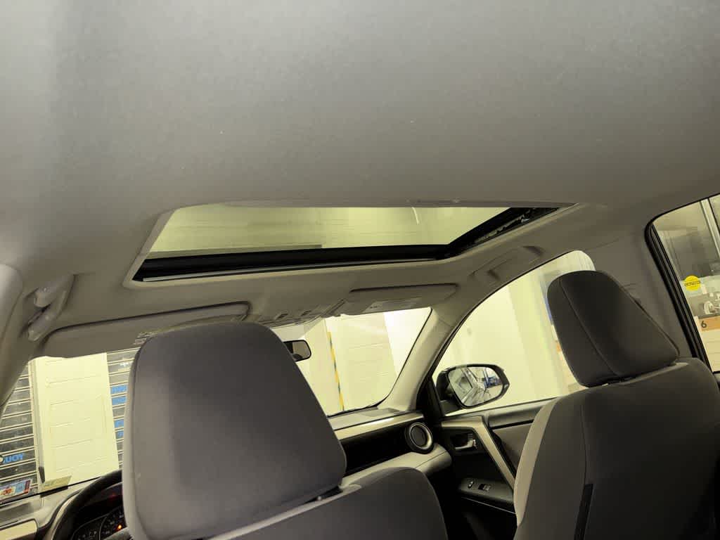 Toyota RAV4 XLE de 2014