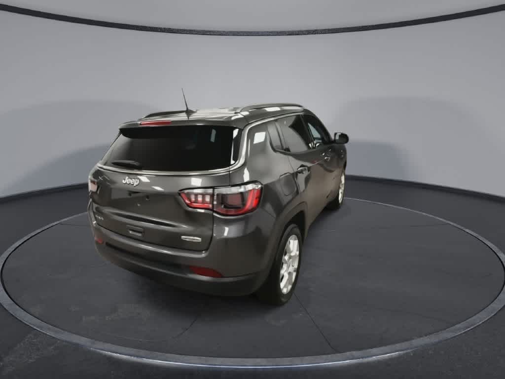 Jeep Compass Latitude Lux 2023