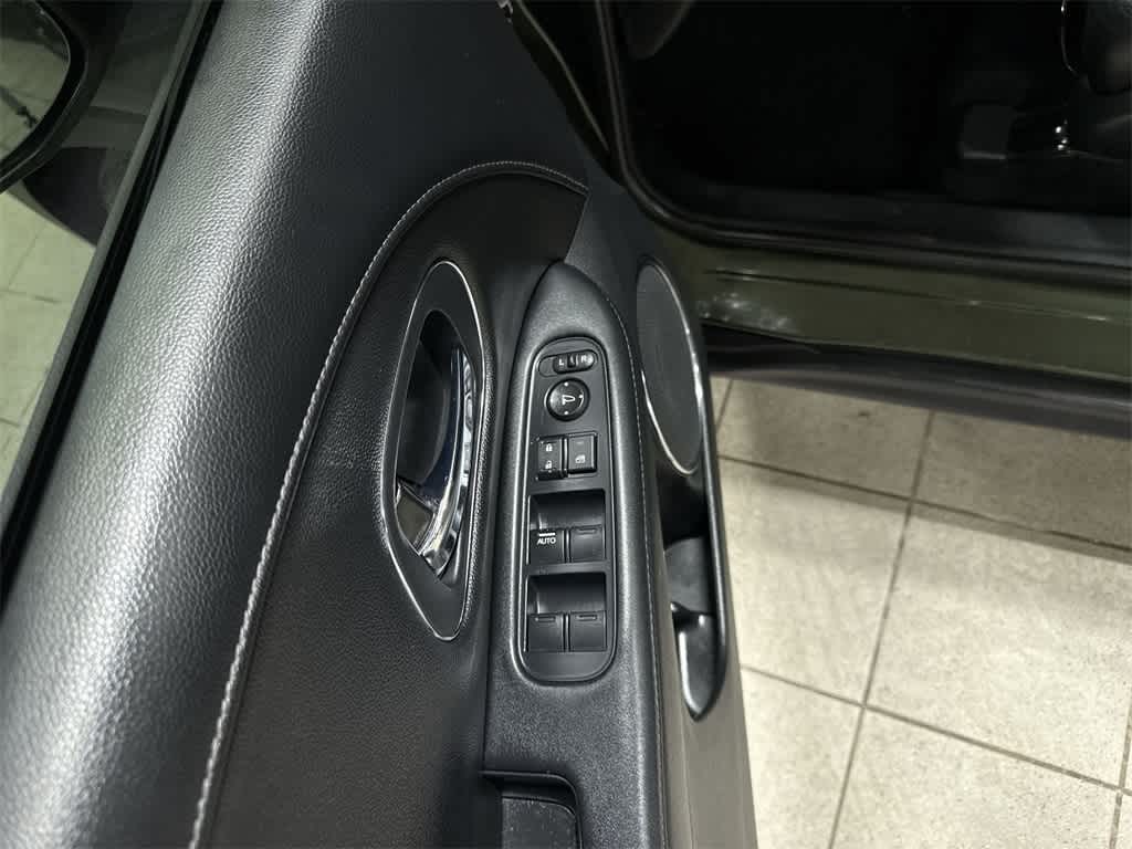 Honda HR-V EX-L Navi 2017