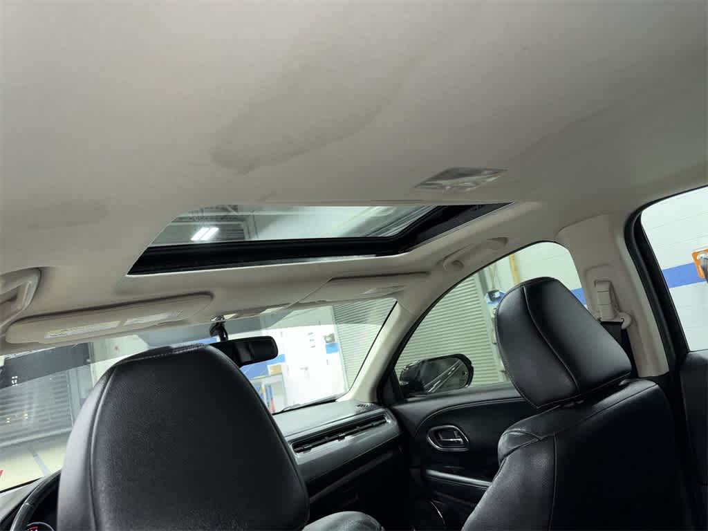 Honda HR-V EX-L Navi 2017